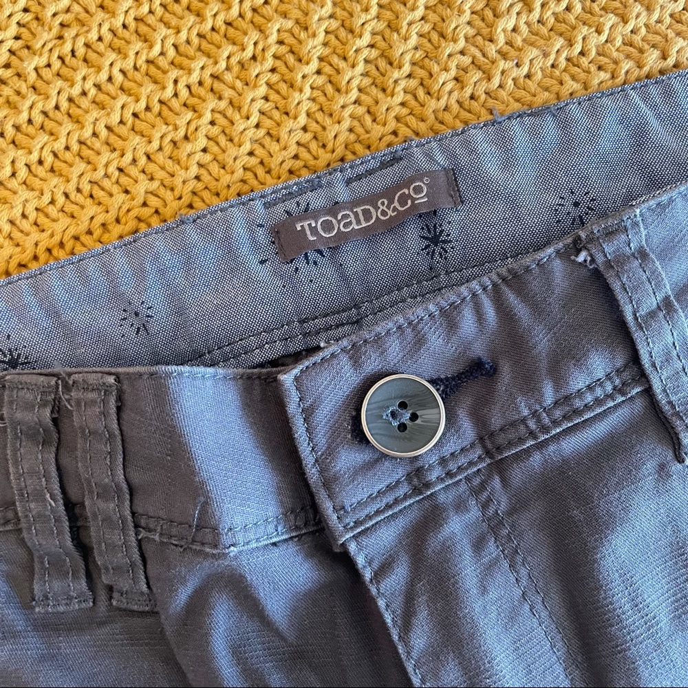 Toad & Co grey straight legged pants